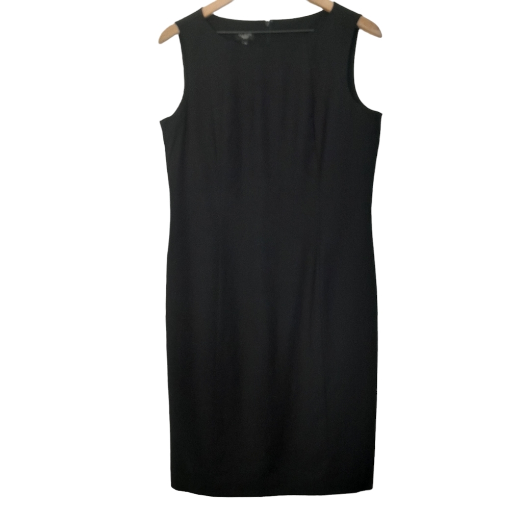 TALBOTS shift dress size 12 petite 39in in length good condition